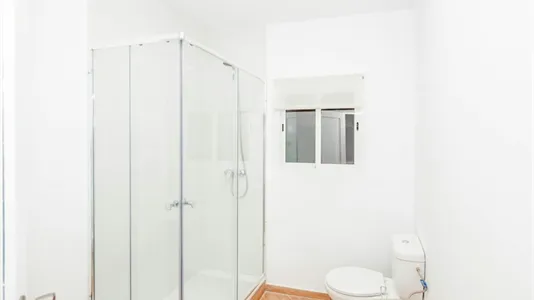 Rooms in Valencia L'Eixample - photo 6