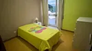 Room for rent, Porto (Distrito), &lt;span class=&quot;blurred street&quot; onclick=&quot;ProcessAdRequest(13235032)&quot;&gt;&lt;span class=&quot;hint&quot;&gt;See streetname&lt;/span&gt;[xxxxxxxxxxxxx]&lt;/span&gt;