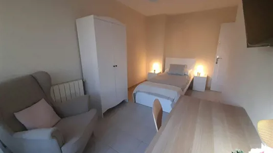 Rooms in Fuenlabrada - photo 3