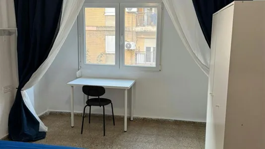 Rooms in Mislata - photo 4