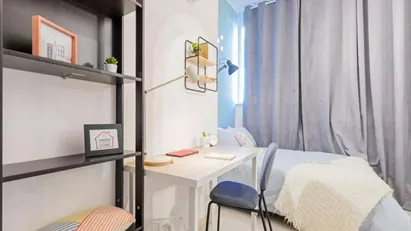 Room for rent in Turin, Piemonte
