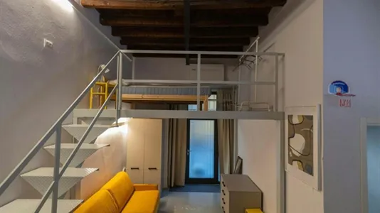 Apartments in Milano Zona 6 - Barona, Lorenteggio - photo 1