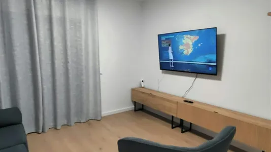 Rooms in Cornellà de Llobregat - photo 10