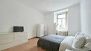 Room for rent, Lisbon (region), &lt;span class=&quot;blurred street&quot; onclick=&quot;ProcessAdRequest(7743816)&quot;&gt;&lt;span class=&quot;hint&quot;&gt;See streetname&lt;/span&gt;[xxxxxxxxxxxxx]&lt;/span&gt;