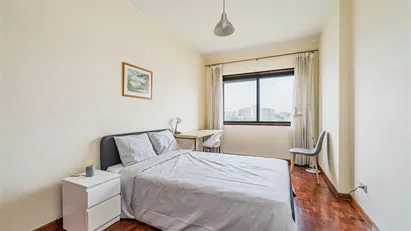Room for rent in Porto (Distrito)