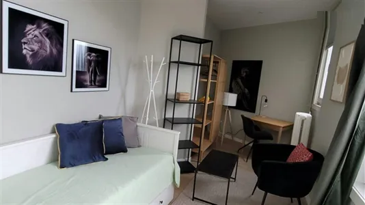 Rooms in Brussels Sint-Jans-Molenbeek - photo 3