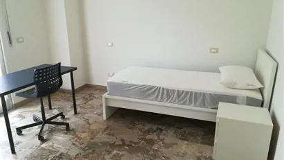 Room for rent in Florence, Toscana