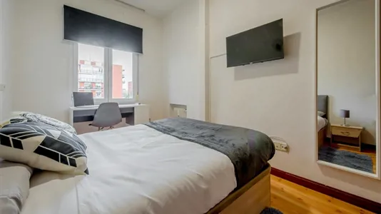 Rooms in Madrid Chamartín - photo 2
