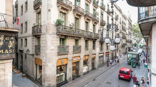 Apartments in Barcelona Ciutat Vella - photo 6