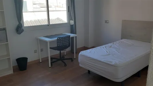 Rooms in Murcia - photo 3