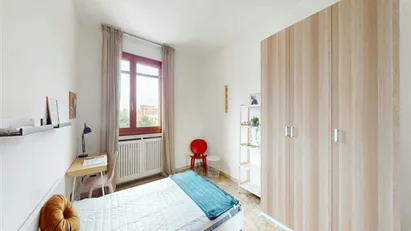 Room for rent in Milano Zona 9 - Porta Garibaldi, Niguarda, Milan