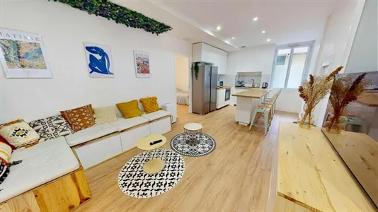 Rooms in Pau - photo 1