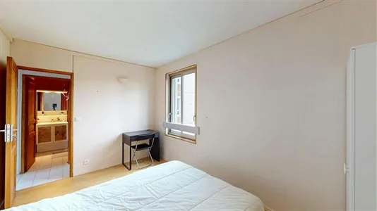 Rooms in Poitiers - photo 2