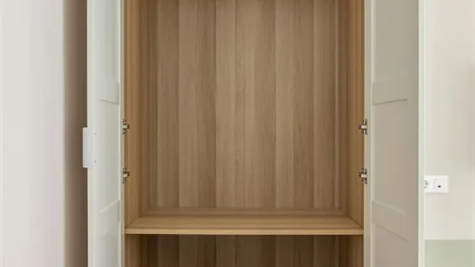 Rooms in Barcelona Eixample - photo 6