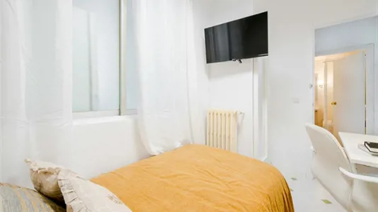 Rooms in Madrid Chamartín - photo 3