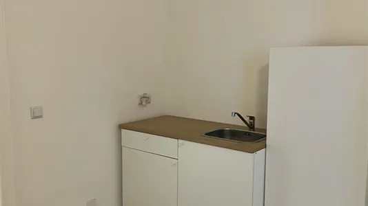 Rooms in Berlin Mitte - photo 9