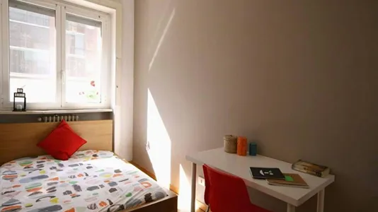 Rooms in Milano Zona 5 - Vigentino, Chiaravalle, Gratosoglio - photo 2