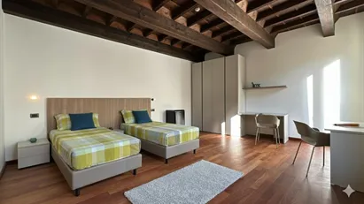 Room for rent in Ferrara, Emilia-Romagna