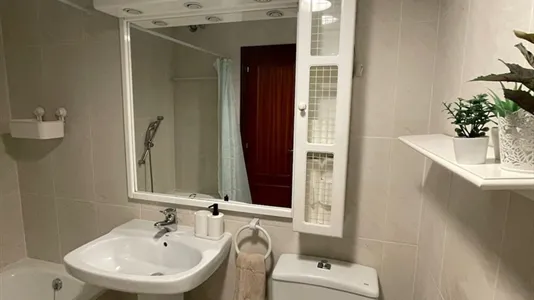 Rooms in Bilbao - photo 10