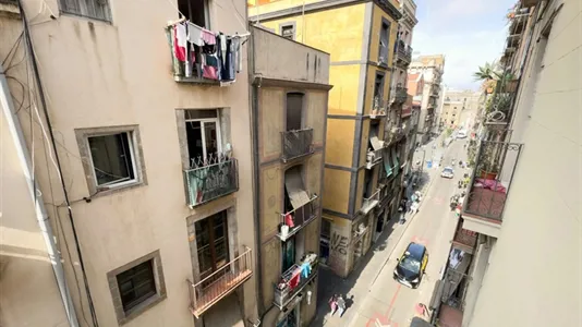 Apartments in Barcelona Ciutat Vella - photo 3