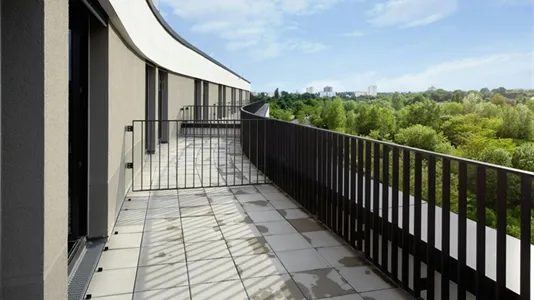 Apartments in Location is not specified - photo 6