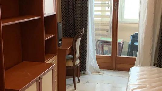 Rooms in Roma Municipio II – Parioli/Nomentano - photo 2