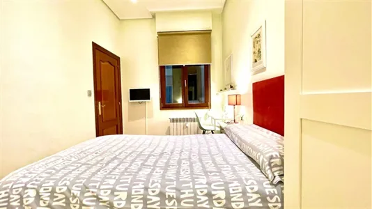 Rooms in Bilbao - photo 8