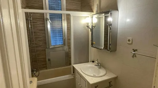 Rooms in Madrid Centro - photo 10