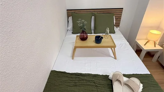 Rooms in Alcalá de Henares - photo 4