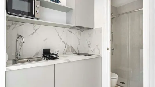 Rooms in Madrid Fuencarral-El Pardo - photo 9