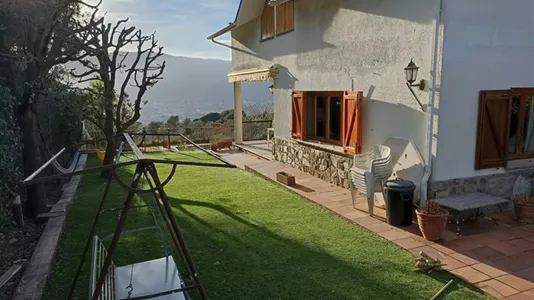 Houses in Seva - photo 4