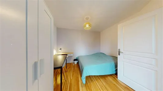 Rooms in Lyon - photo 2