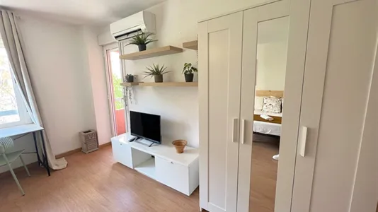 Rooms in Burjassot - photo 4