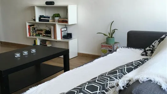 Rooms in Barcelona Eixample - photo 8