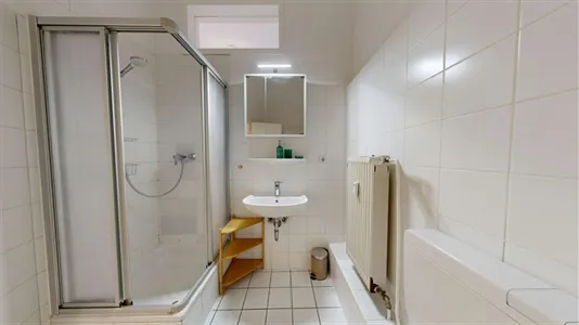 Apartments in Location is not specified - photo 8