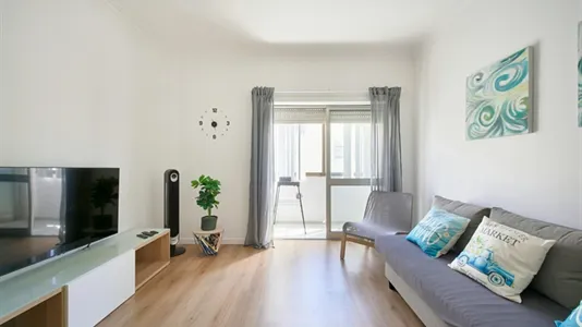 Apartments in Moita - photo 1