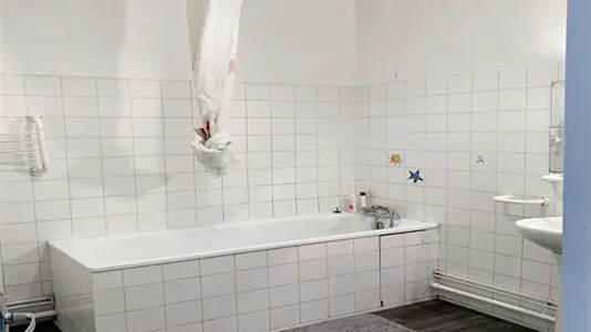 Rooms in Lyon - photo 8