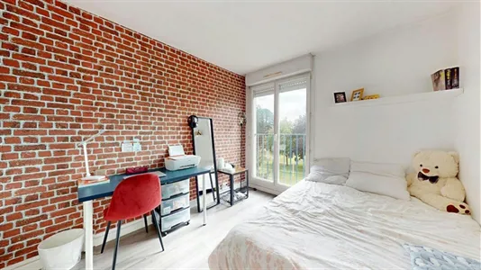 Rooms in Angers - photo 1