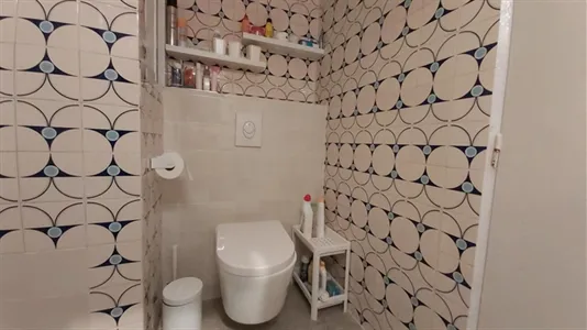 Rooms in Málaga - photo 10