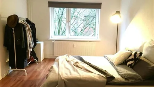 Rooms in Hamburg Nord - photo 1