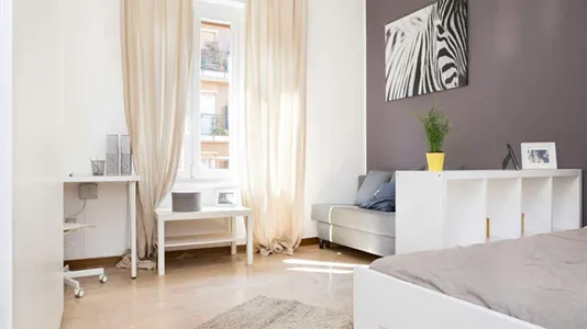 Rooms in Milano Zona 8 - Fiera, Gallaratese, Quarto Oggiaro - photo 3