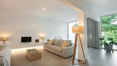 Apartment for rent in Almada, Setúbal (Distrito)