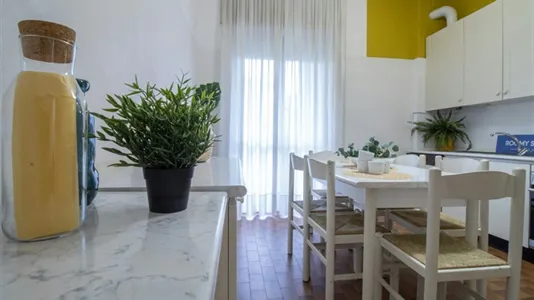 Rooms in Pavia - photo 8