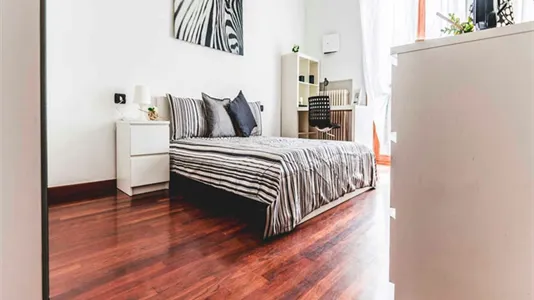 Rooms in Milano Zona 8 - Fiera, Gallaratese, Quarto Oggiaro - photo 6