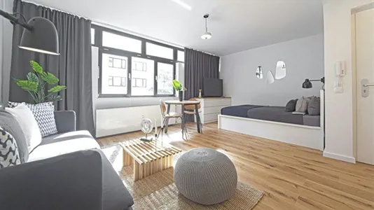Apartments in Dusseldorf - photo 2