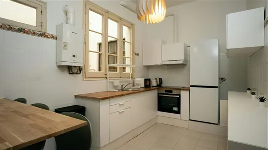 Rooms in Barcelona Eixample - photo 7