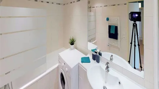 Rooms in Nanterre - photo 8