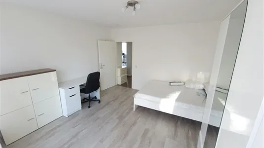 Rooms in Berlin Tempelhof-Schöneberg - photo 2