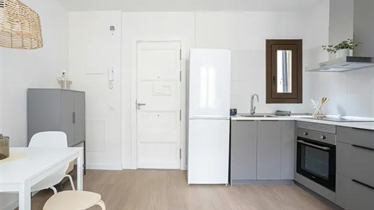 Apartments in Barcelona Ciutat Vella - photo 5