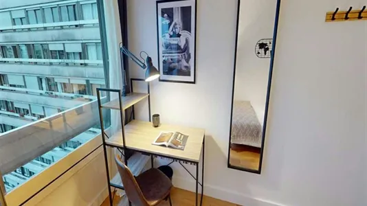 Rooms in Paris 15ème arrondissement - photo 5